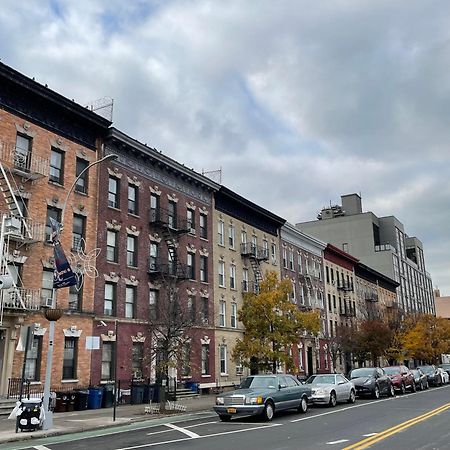 Elegant Nyc Apt 2Bedrooms 14 Minutes To Times Square! Weehawken Esterno foto