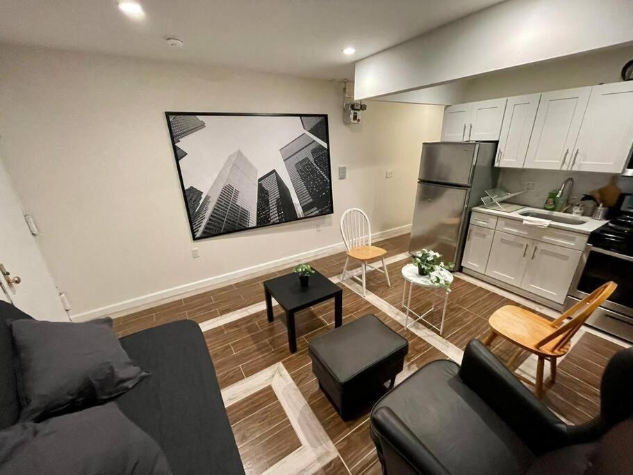 Elegant Nyc Apt 2Bedrooms 14 Minutes To Times Square! Weehawken Esterno foto