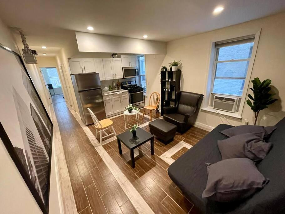 Elegant Nyc Apt 2Bedrooms 14 Minutes To Times Square! Weehawken Esterno foto